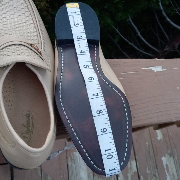 Diplomats Light Tan weave loafers shoes size 8 1/2 NEW
